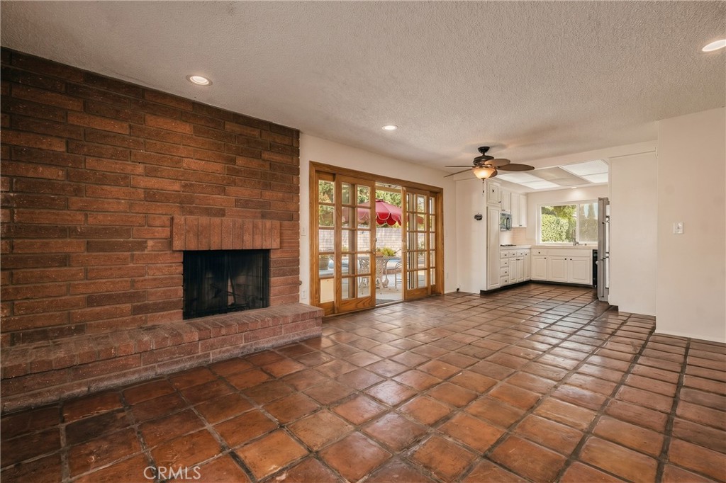 23633 Del Cerro Circle Property Photo 13