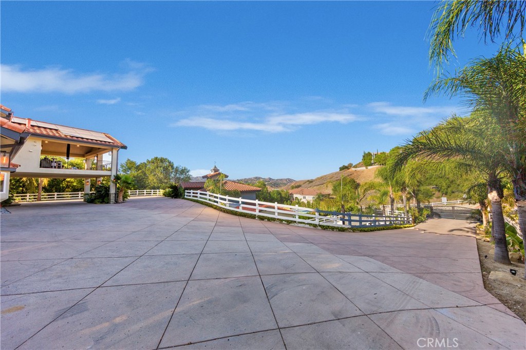343 Bell Canyon Property Photo 6