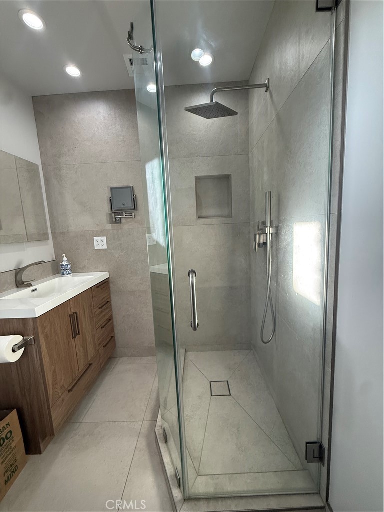 18240 Rayen Street Property Photo 13