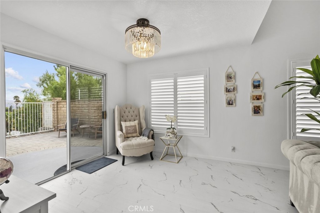 19329 Santa Maria Drive Property Photo 11