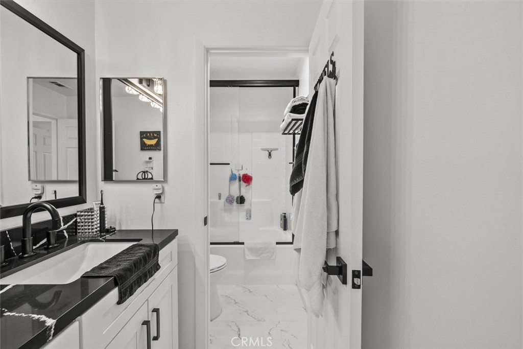 19329 Santa Maria Drive Property Photo 30