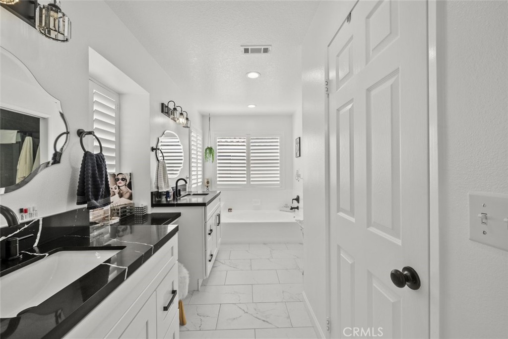 19329 Santa Maria Drive Property Photo 33