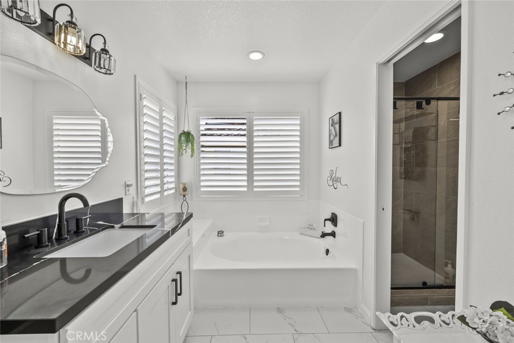 19329 Santa Maria Drive Property Photo 34