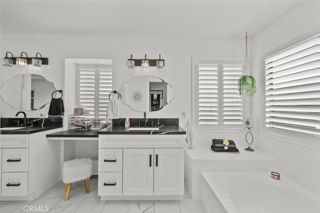 19329 Santa Maria Drive Property Photo 35