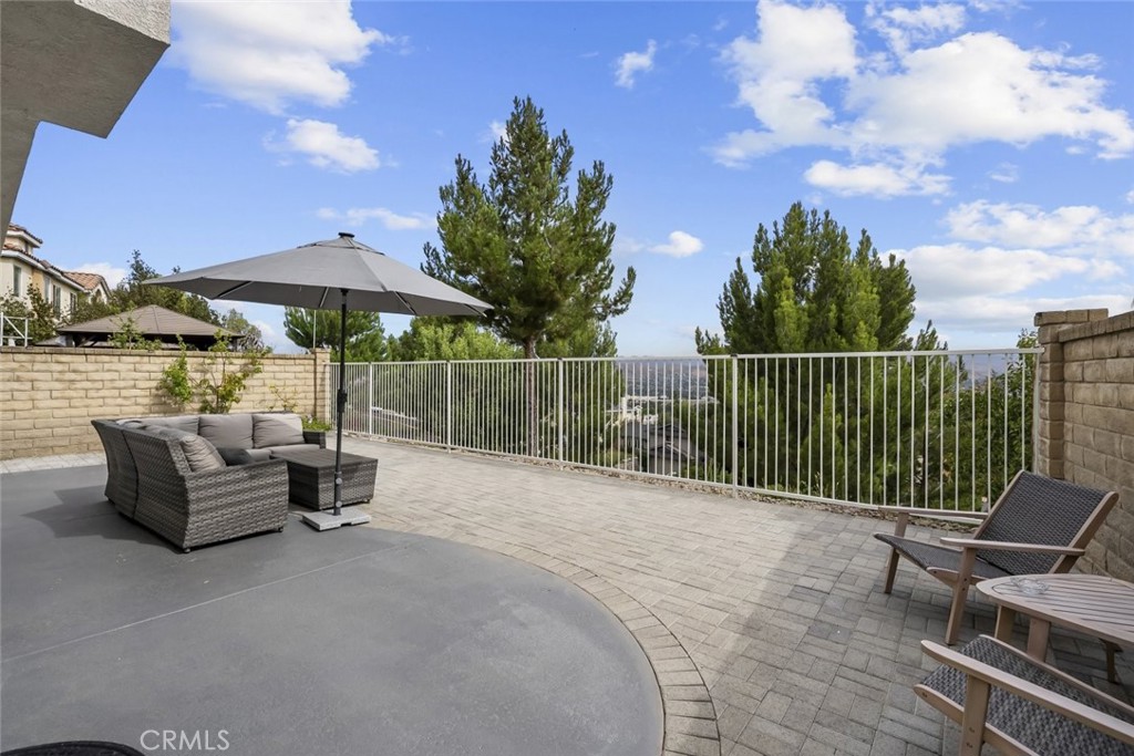 19329 Santa Maria Drive Property Photo 39