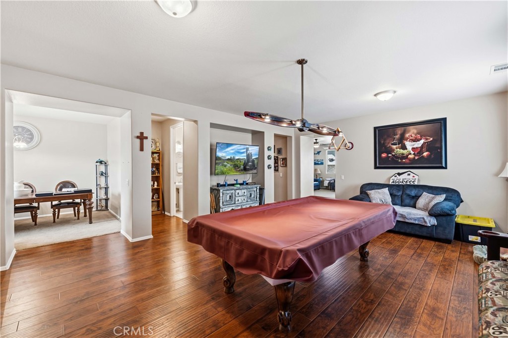 44853 Normandy Property Photo 3