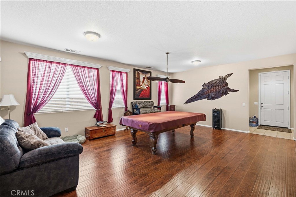 44853 Normandy Property Photo 4