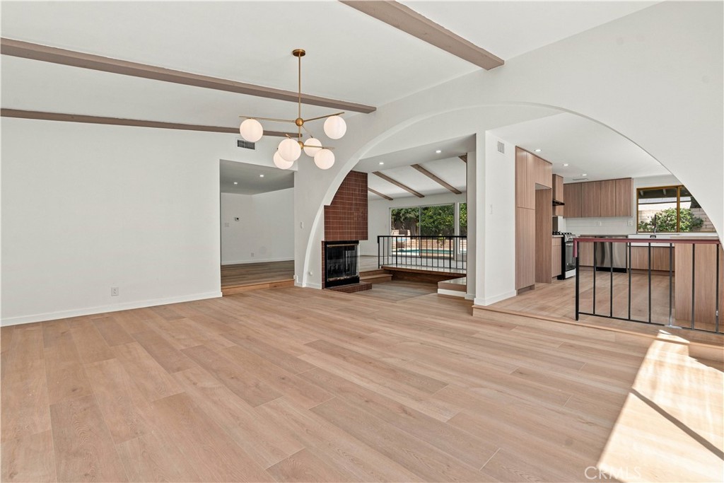 3070 Springfield Property Photo 6