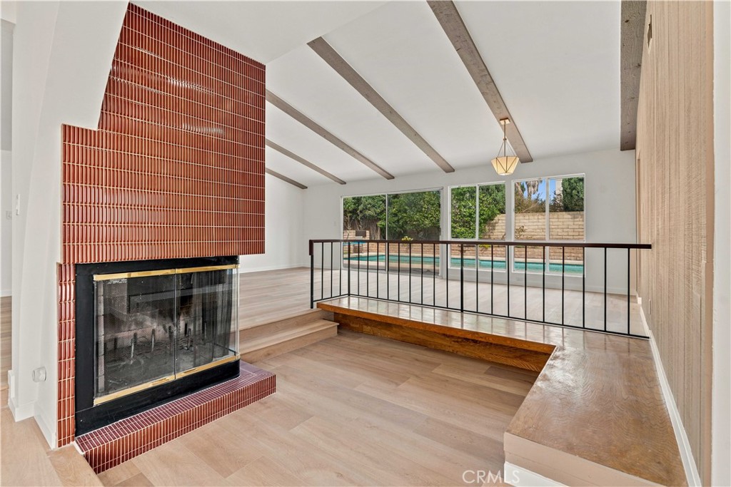 3070 Springfield Property Photo 14