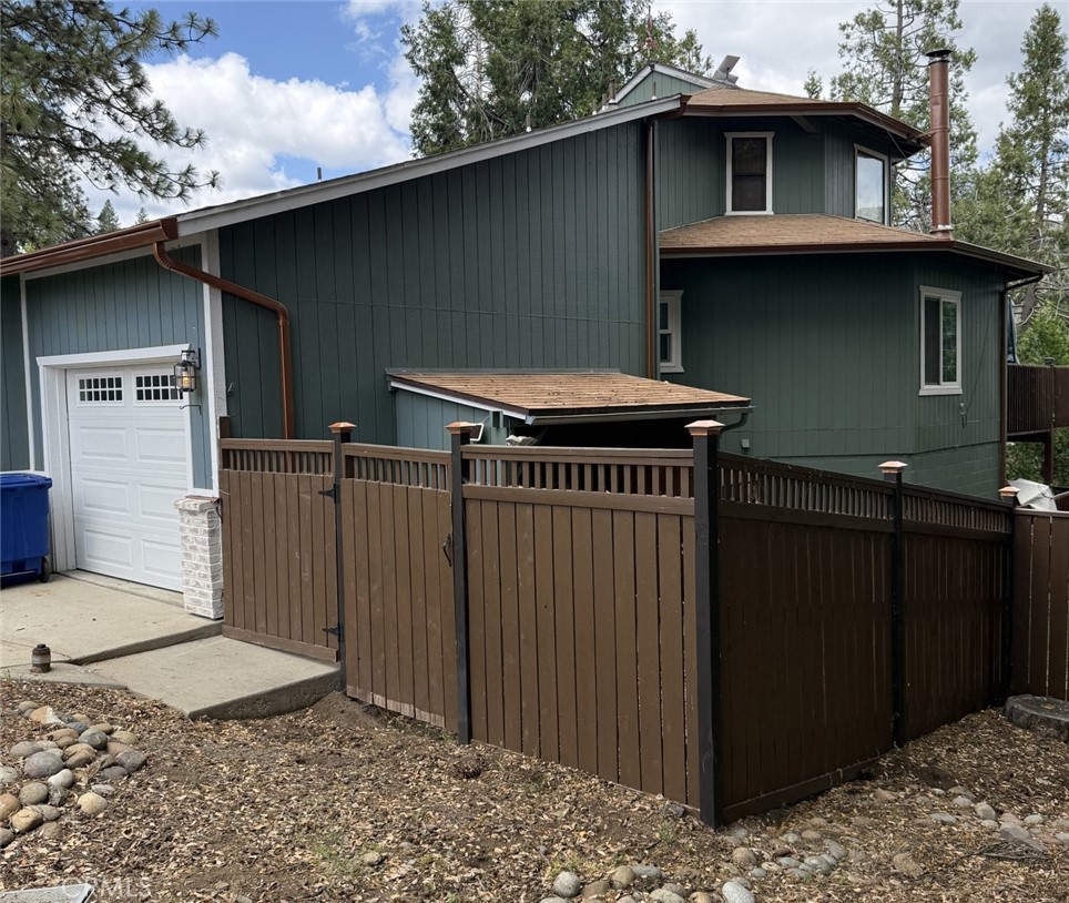 33952 Tocaloma Property Photo 1