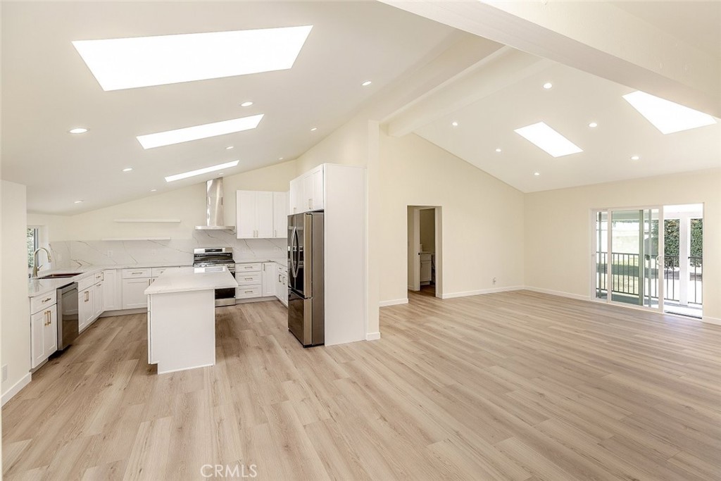 15724 Chase Street Property Photo 5