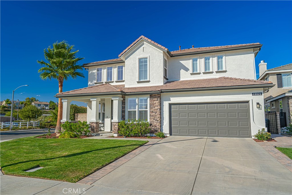 23921 Brio Court Property Photo 1