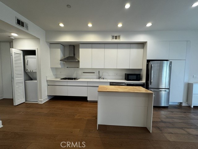 288 S Oakland 103 Property Photo 5
