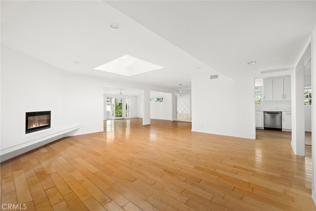 5237 Mecca Property Photo 1