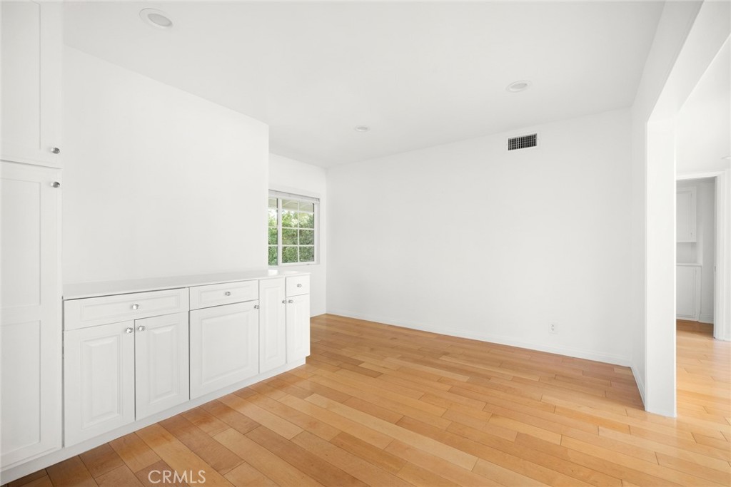 5237 Mecca Property Photo 16