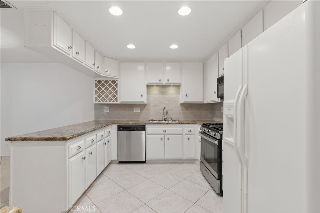 16939 Highfalls Property Photo 4