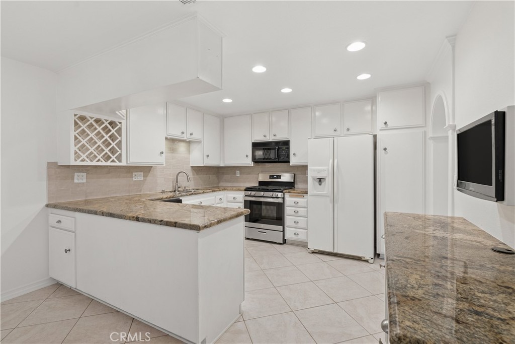 16939 Highfalls Property Photo 7