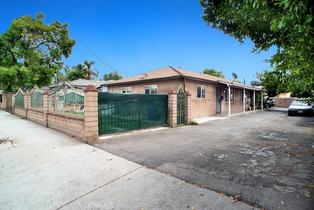 14850 Polk Property Photo 2