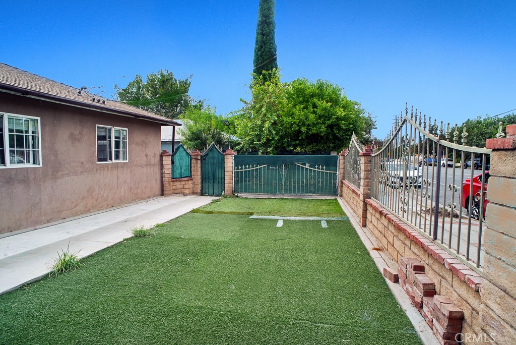 14850 Polk Property Photo 5