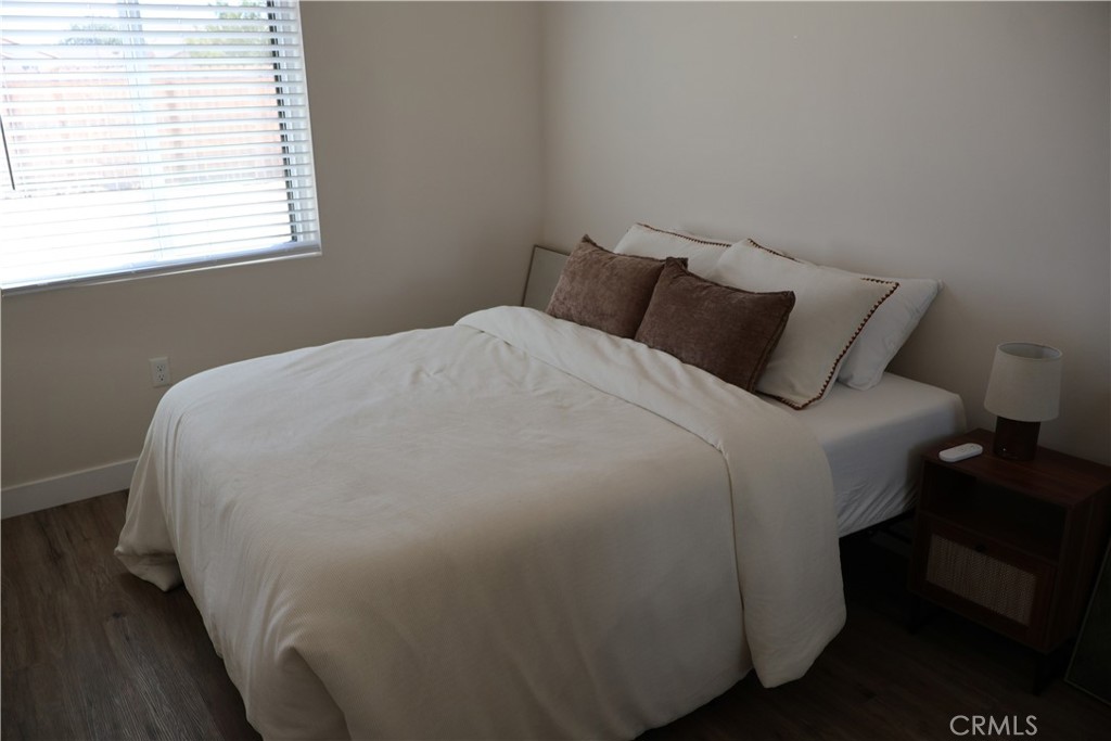 9736 Nipa Ave Property Photo 15