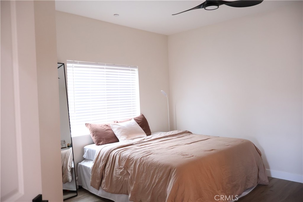 9736 Nipa Ave Property Photo 19