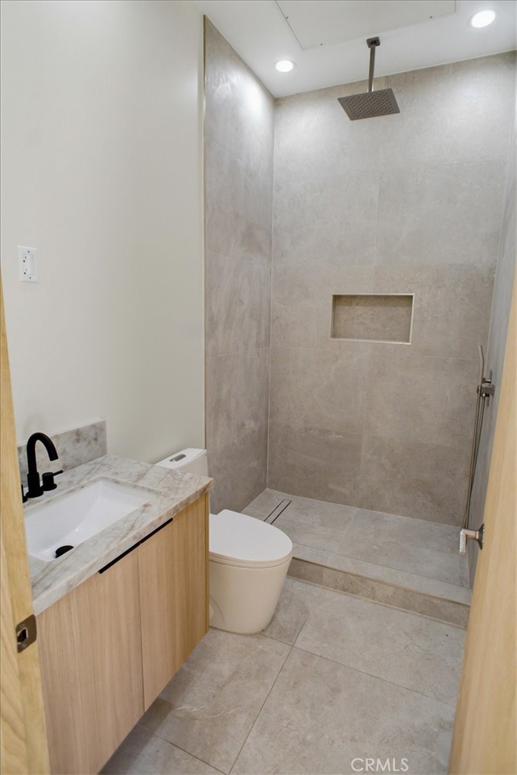 5320 Louise Avenue Property Photo 60