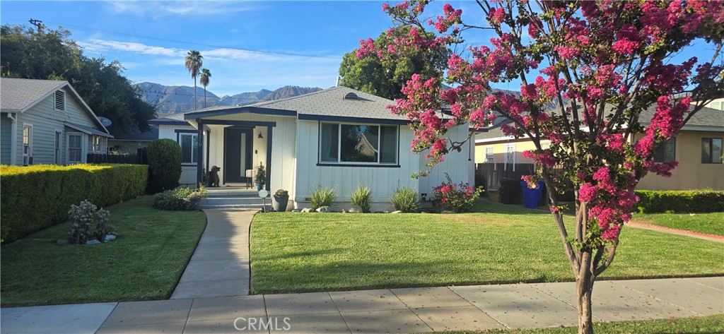 3149 E Green Property Photo 1