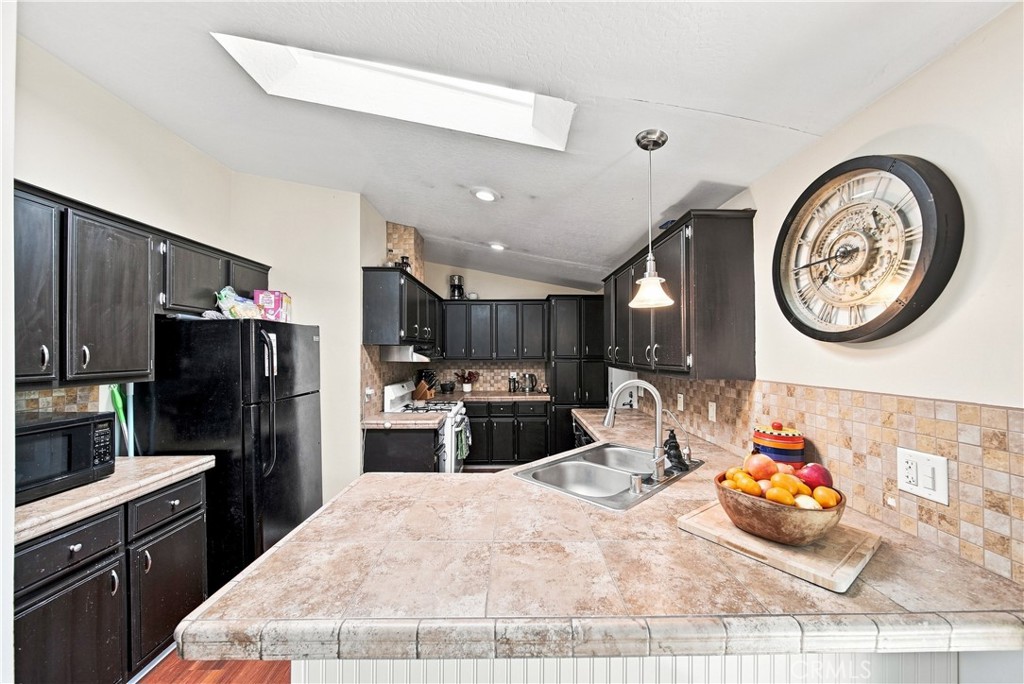 31977 Quartz Lane Property Photo 15