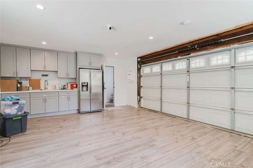12352 Woodley Avenue Property Photo 29