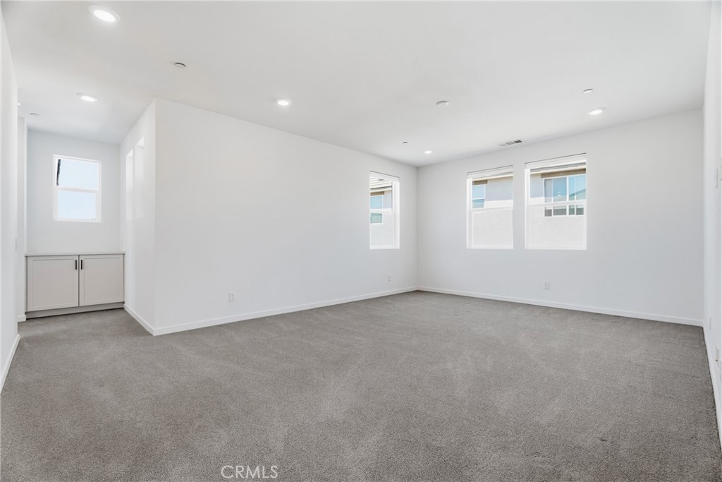 30006 Chestnut Property Photo 30