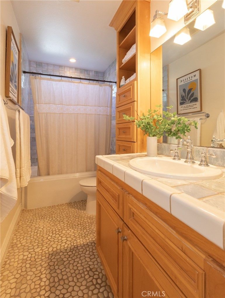 2378 Avenida Otono Property Photo 15
