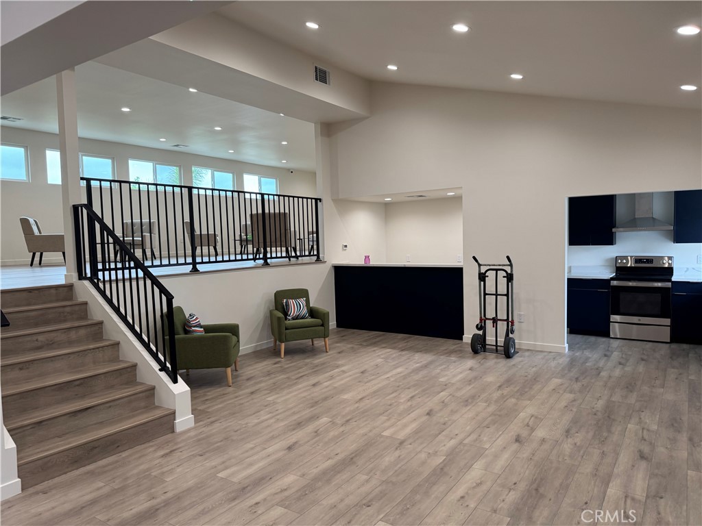 12830 Burbank 307 Property Photo 25