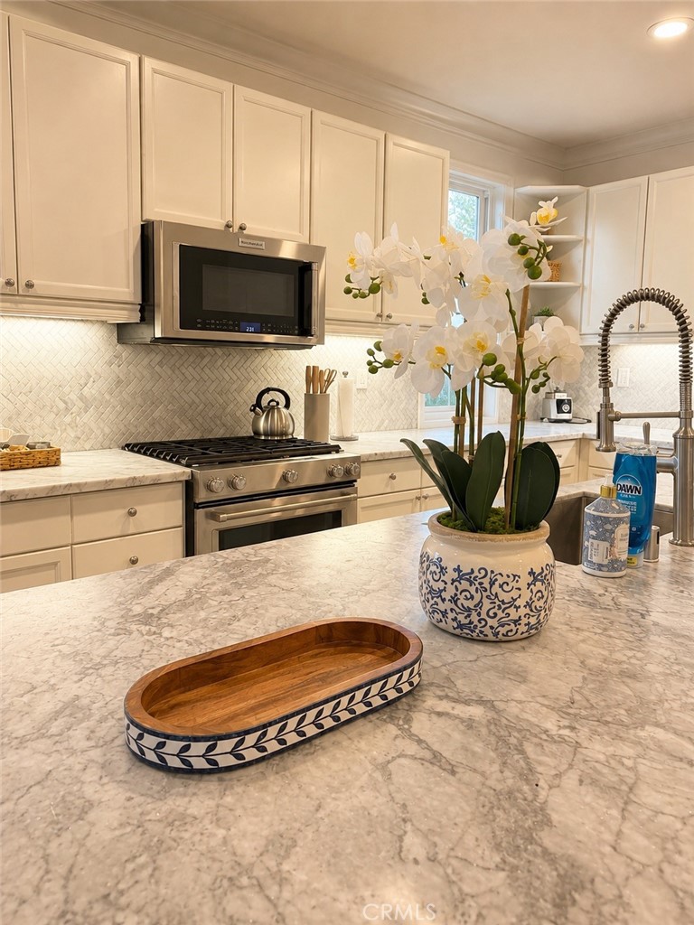 30347 June Rose Court Property Photo 8