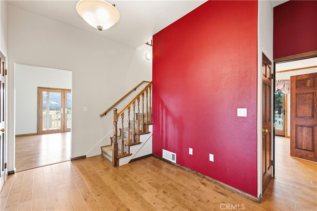 1014 Dusty Road Property Photo 8