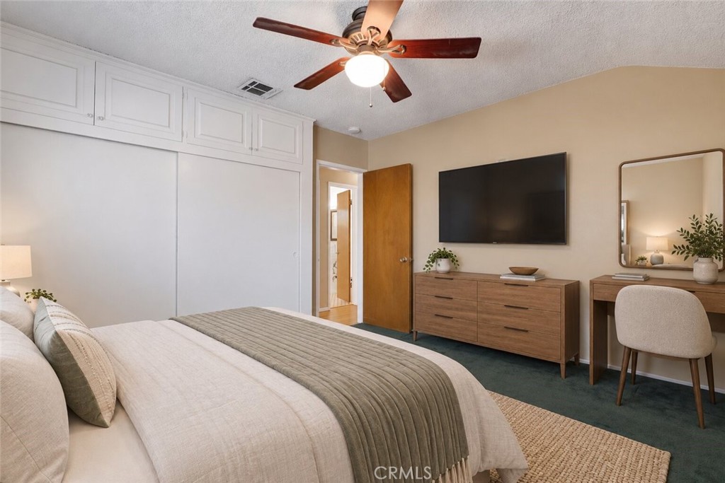 14766 Kingsbury Street Property Photo 24