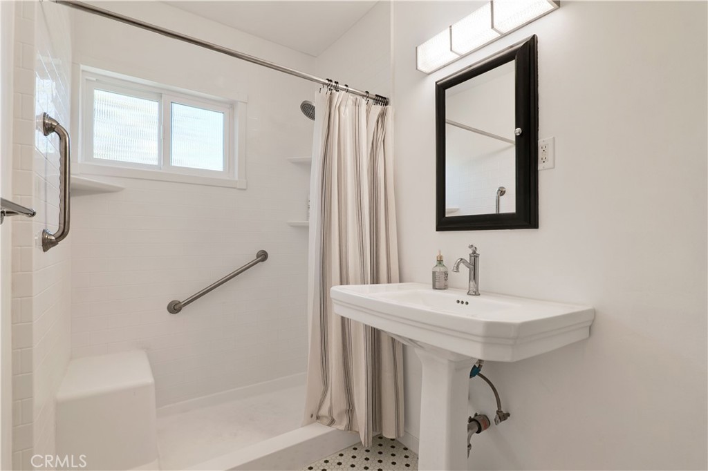 14766 Kingsbury Street Property Photo 26