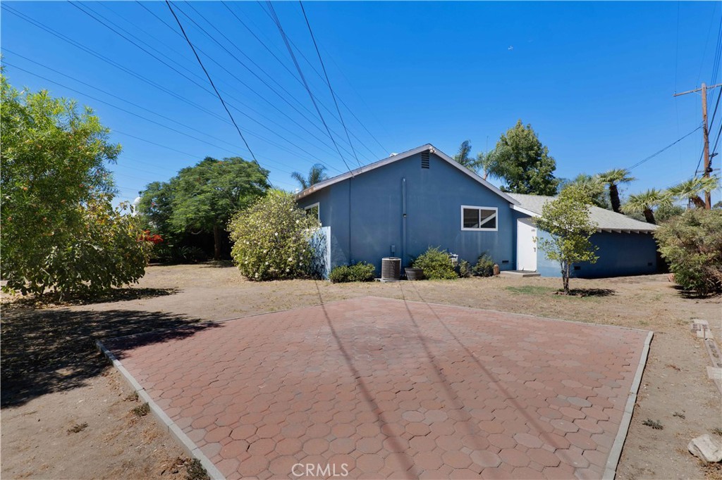 14766 Kingsbury Street Property Photo 34
