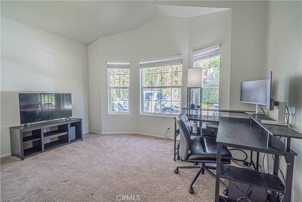 20160 Summit View Drive Property Photo 30