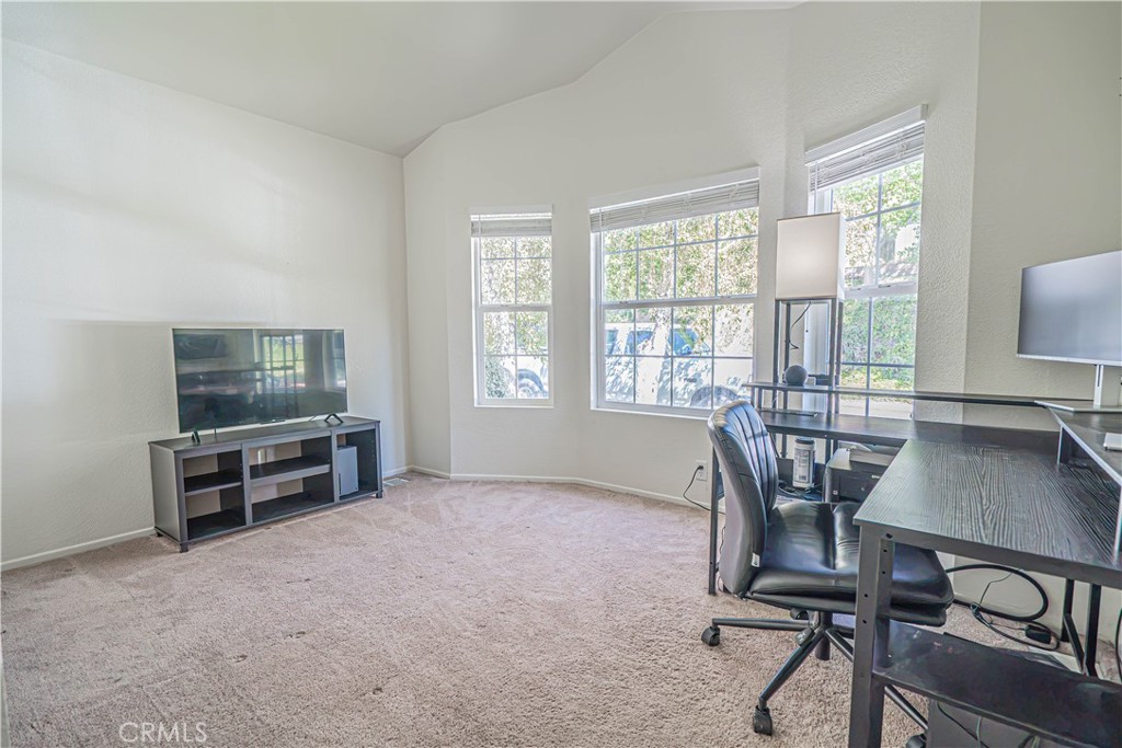 20160 Summit View Drive Property Photo 31