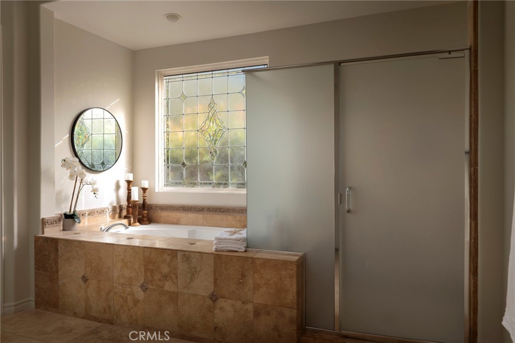 26637 Oak Terrace Property Photo 22
