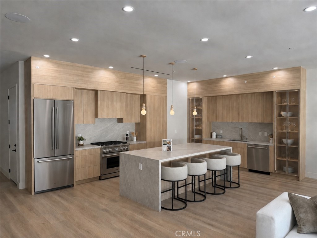 18023 Tiara Property Photo 3