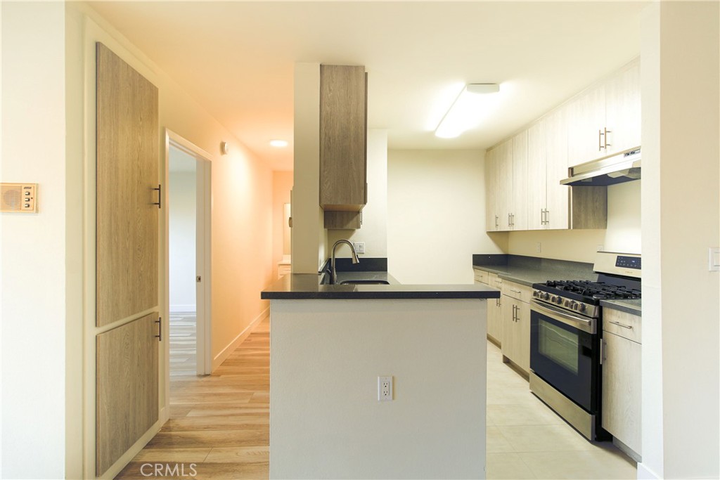 17900 Sherman Way 118 Property Photo 8