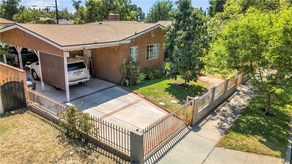 14474 Judd Street Property Photo 4