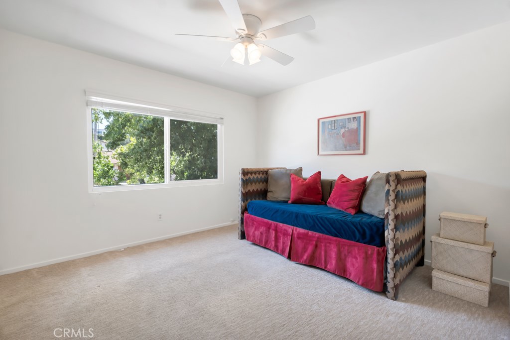 22445 Dardenne Property Photo 26