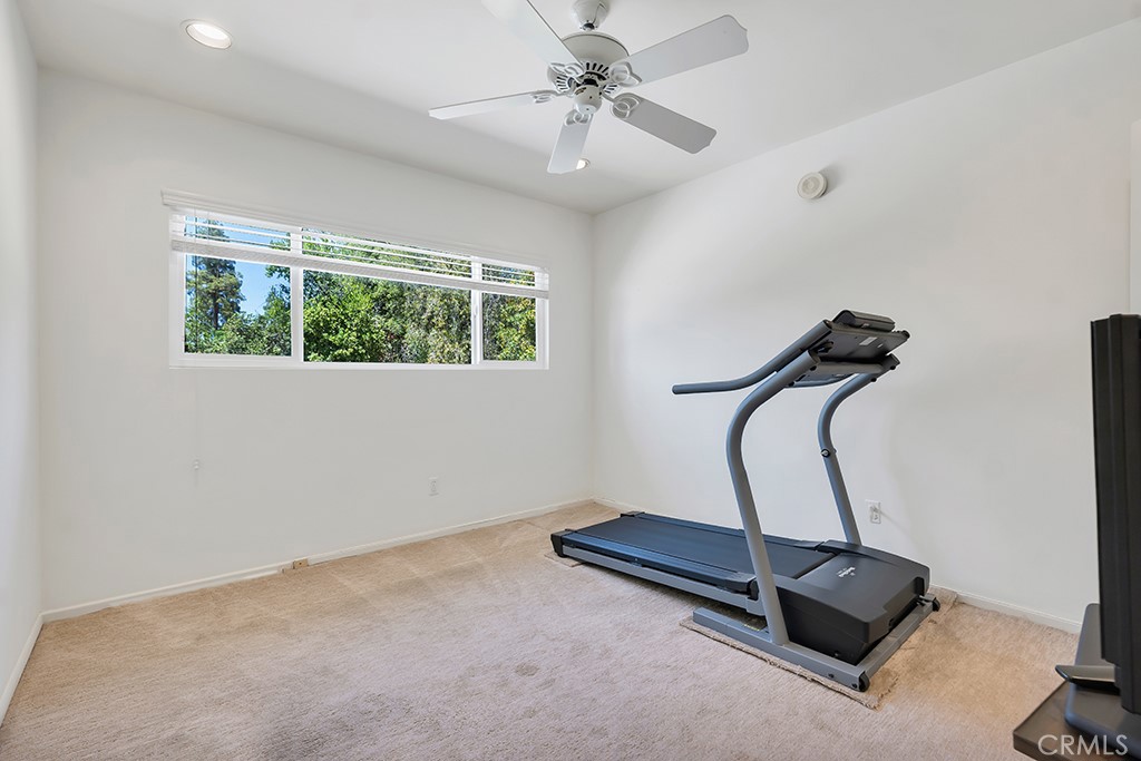 22445 Dardenne Property Photo 27