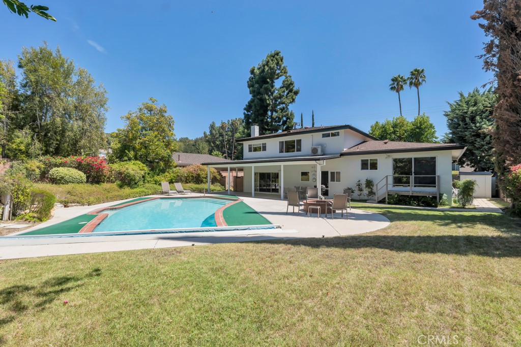 22445 Dardenne Property Photo 30