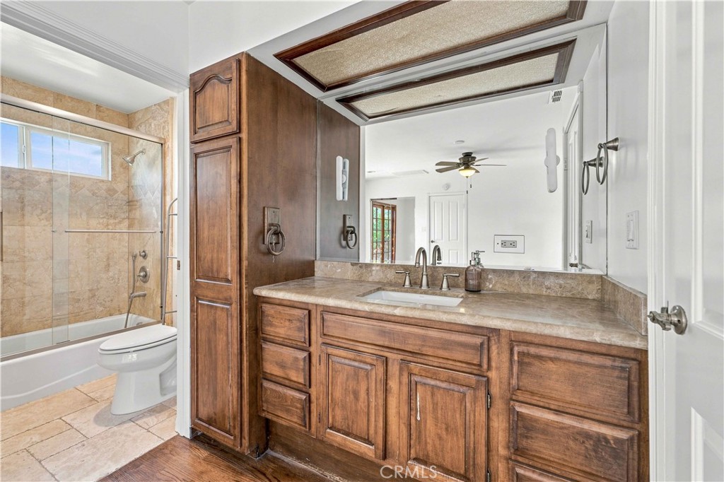 5017 Rubio Avenue Property Photo 22
