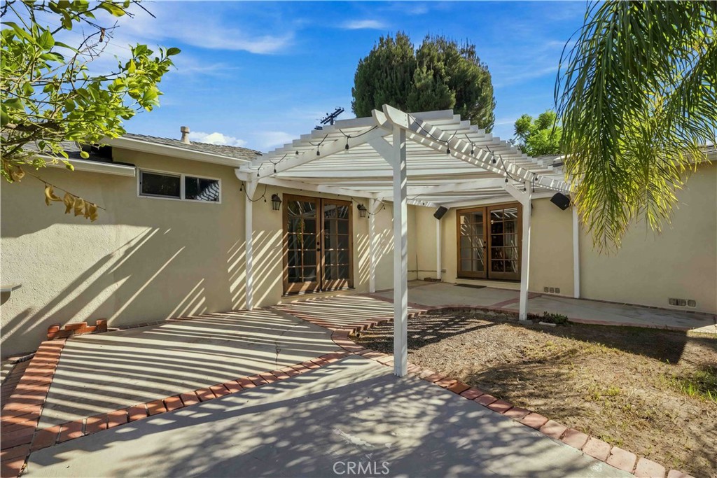 5017 Rubio Avenue Property Photo 32