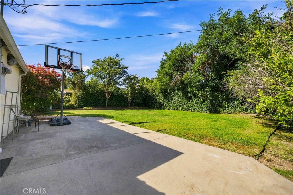 5017 Rubio Avenue Property Photo 33