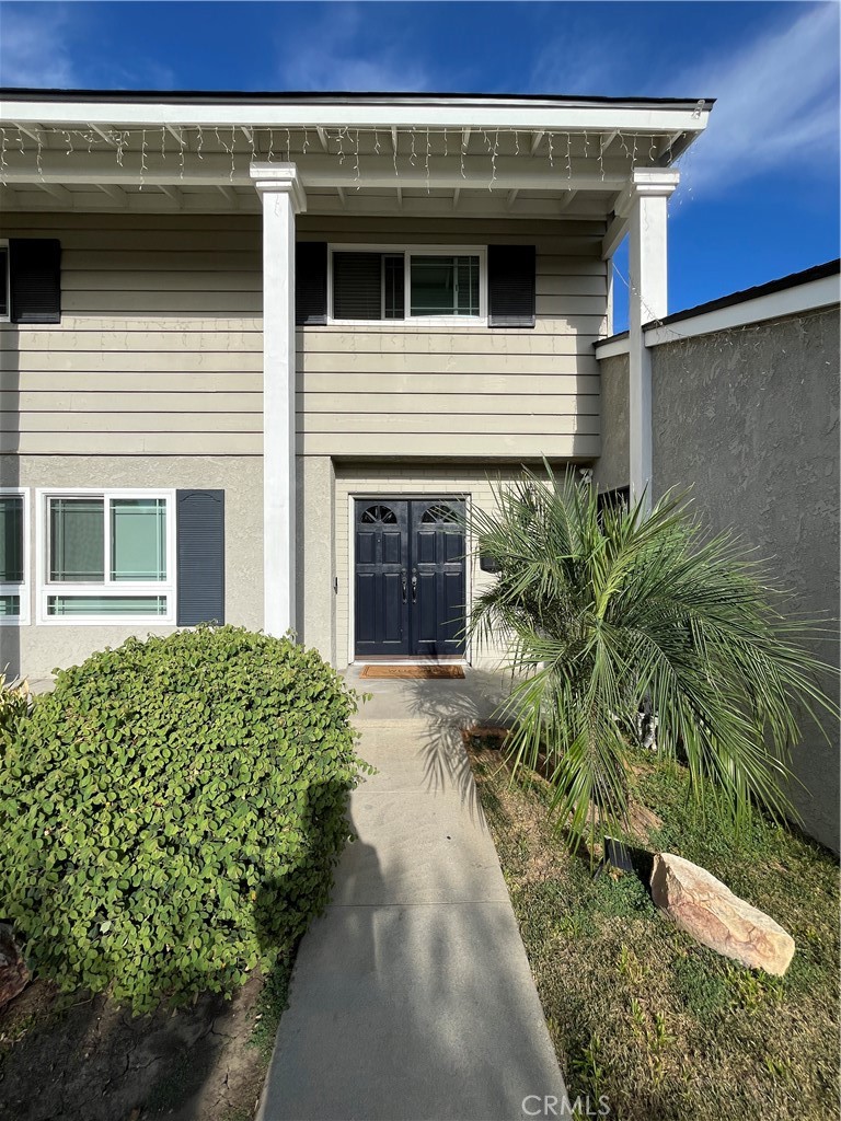 10436 Amestoy Property Photo 3